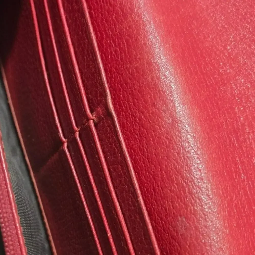 Gucci‎ GG Embroidered Floral Crystal Continental Red Leather Trifold Wallet